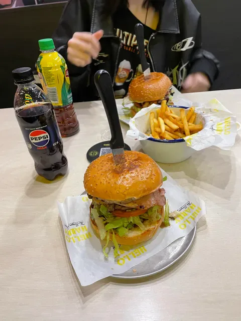 Hello Harry The Burger Joint (Lilydale)