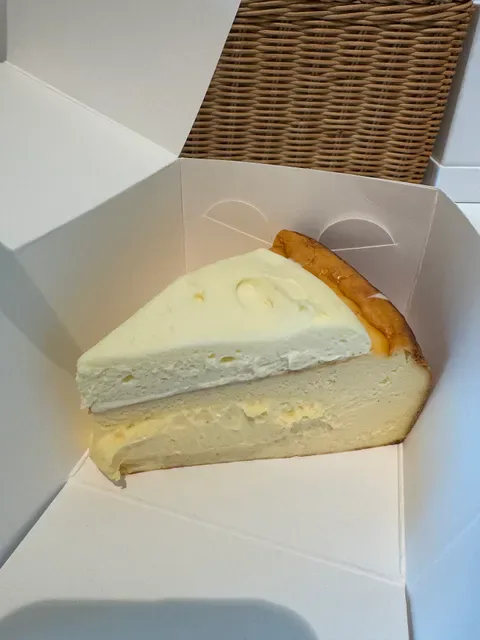 Her Little Patisserie