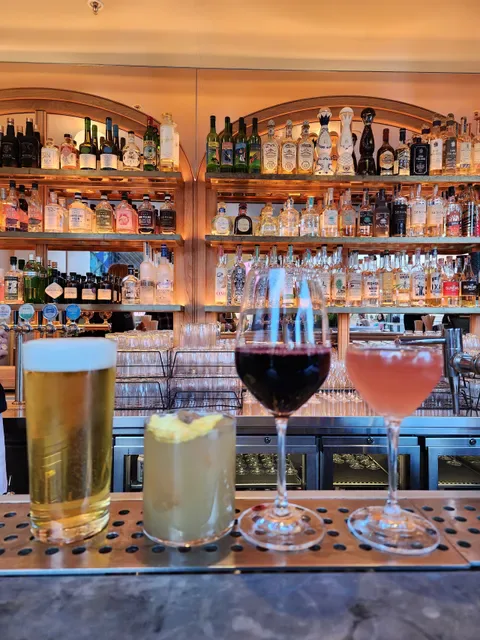 HER BAR