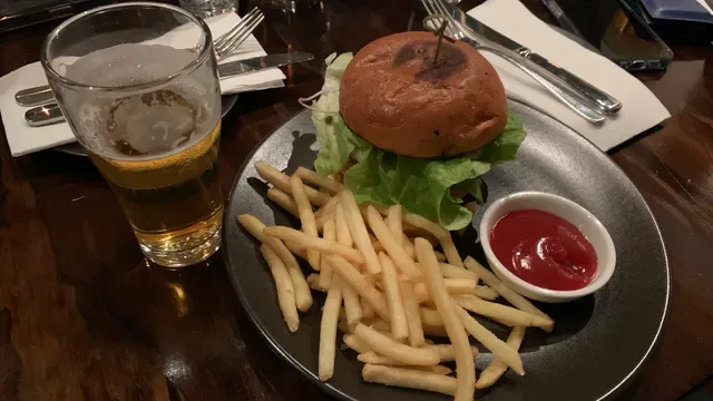 Herd Bar & Grill