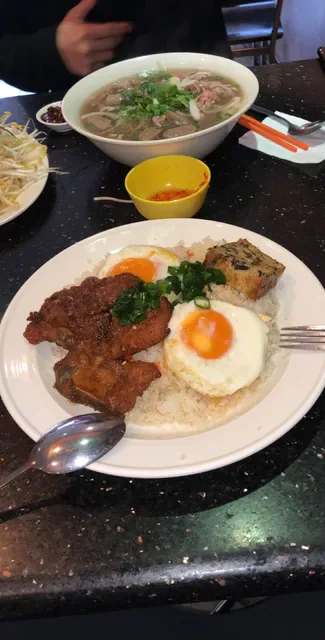 Hoa Tran Restaurant