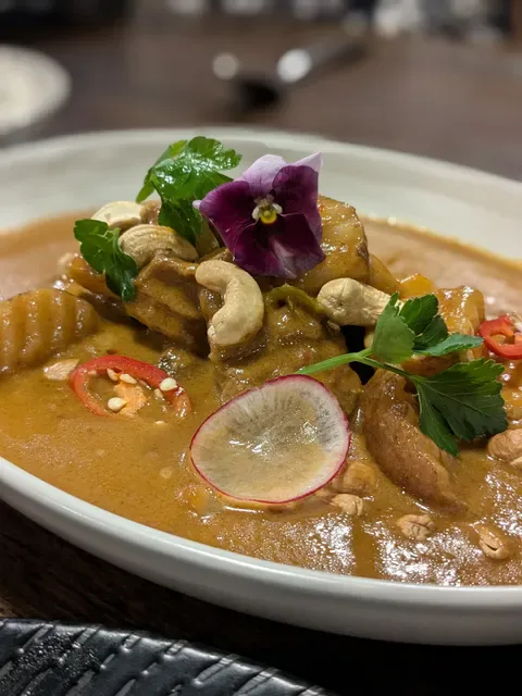 Holy Basil Thai