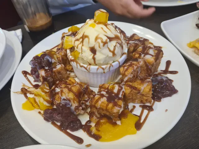 茶王冰廳 Hong Kong Best Food Box Hill
