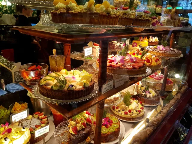 Hopetoun Tea Rooms est. 1892 (TM)