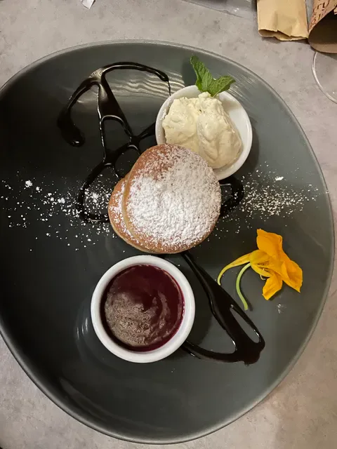 Houdinis Cafe e Cucina