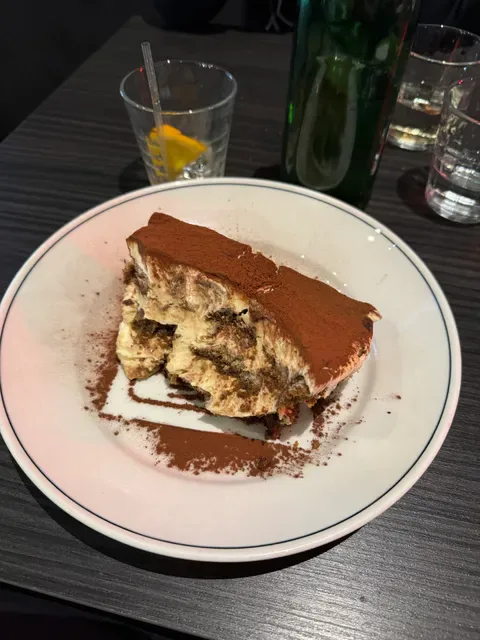 Hugo Dining Restaurant | Essendon