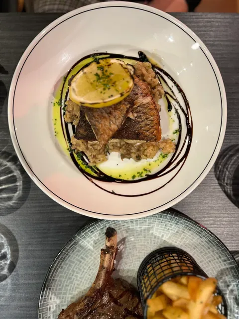 Hugo Dining Restaurant | Essendon