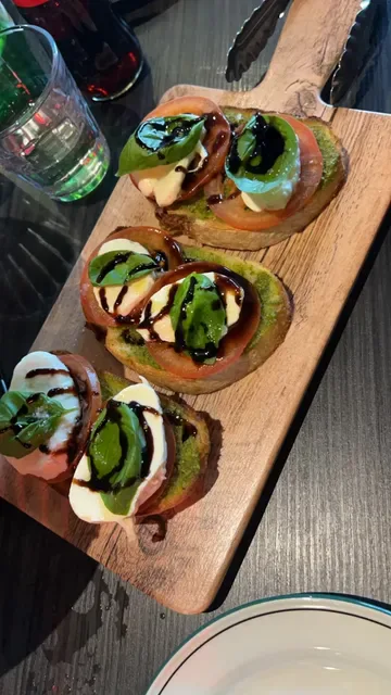 Hugo Dining Restaurant | Essendon