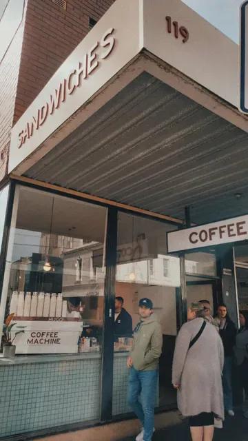 Hugo's Deli