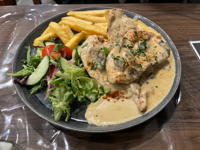 Hunger Den