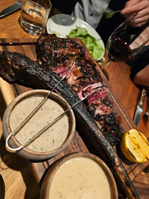 Hunter & Barrel Ringwood