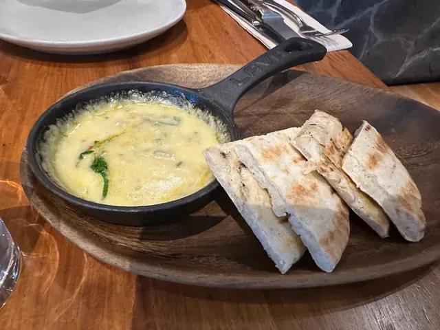 Hunter & Barrel Ringwood