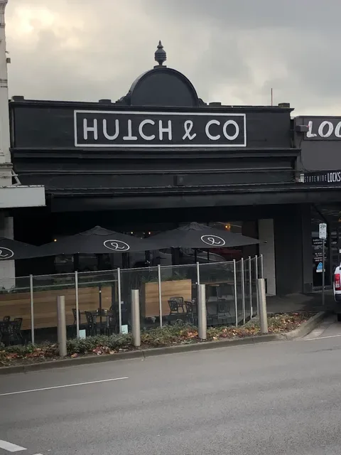 Hutch & Co Cafe