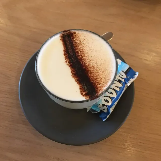 Hutch & Co Cafe