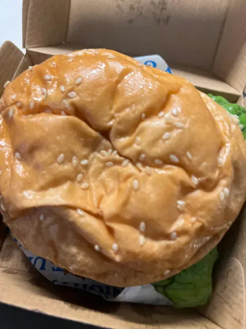 Huxtaburger Collingwood