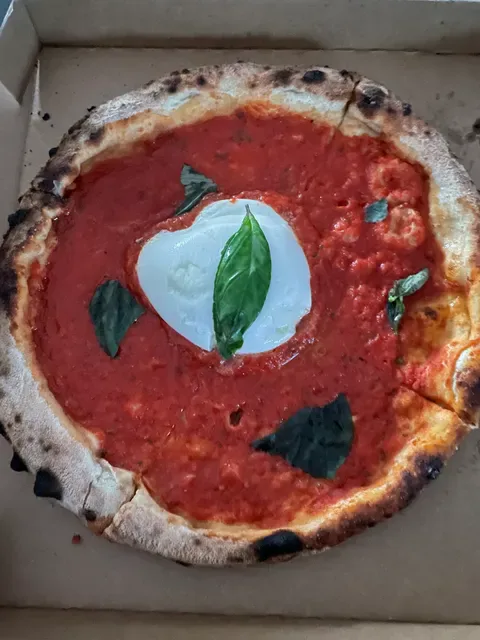 I Carusi Pizza