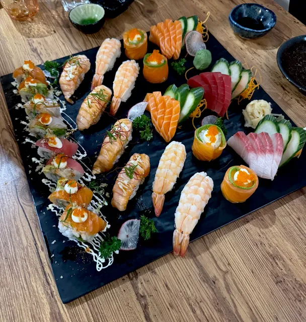 Ichika-Sushi & Asian Cuisine