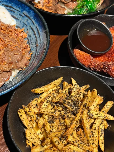 IKKAI - Sukiyaki, Izakaya & Donburi
