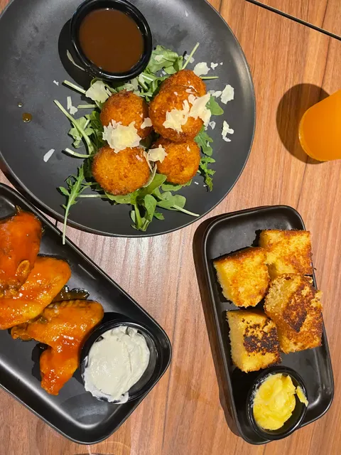 Iron River Bar & Grill - Frankston