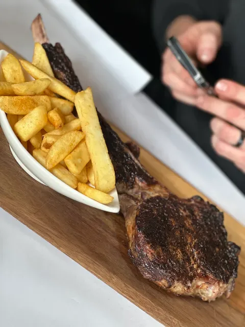 Ivanhoe Tavern Charcoal Grill Steakhouse