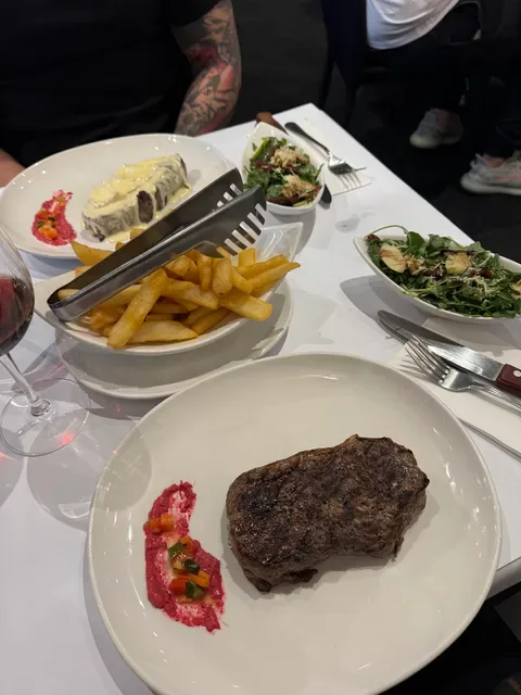 Ivanhoe Tavern Charcoal Grill Steakhouse