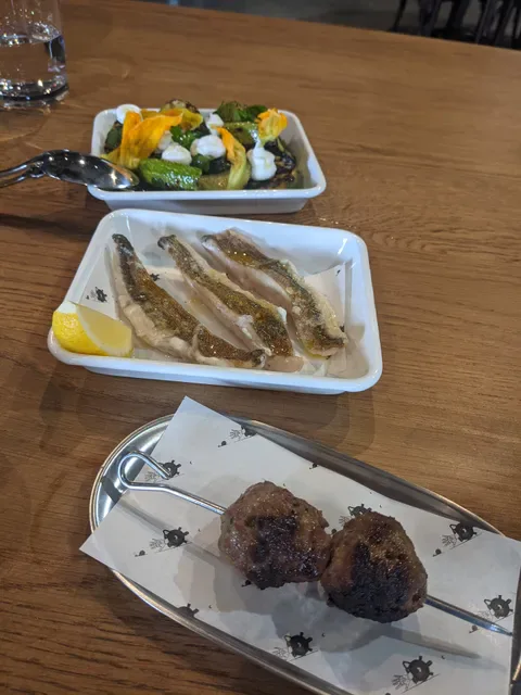 Jayden Ong Winery & Cellar Bar