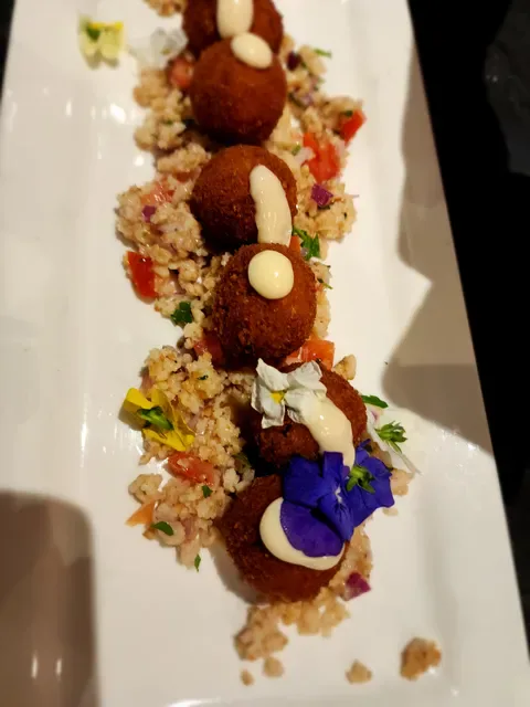JBJ's Restaurant - Taylors Lakes Hotel