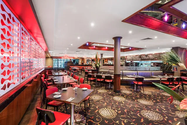 JBJ's Restaurant - Taylors Lakes Hotel