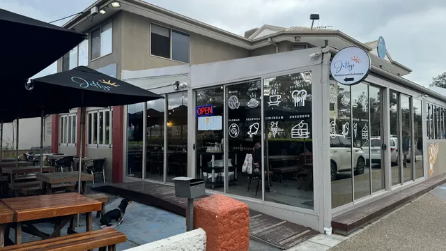 Jetty's Pizza