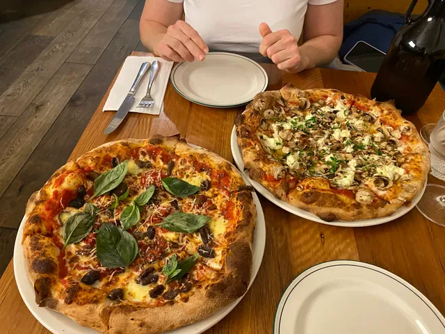 Joanne's Pizzeria