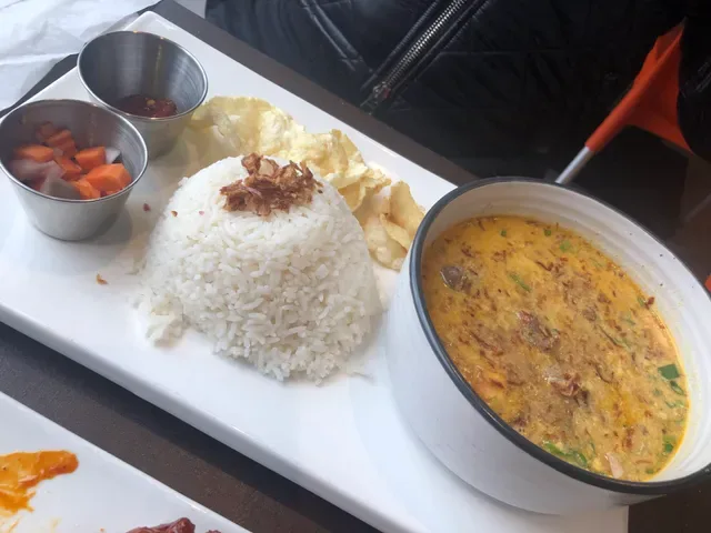Jo's Grill