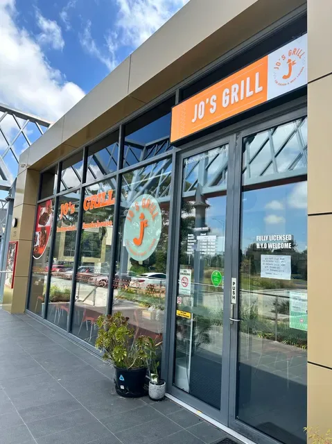 Jo's Grill
