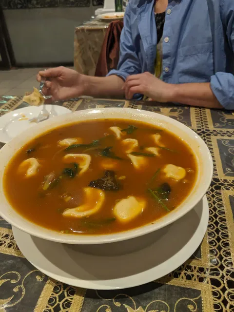 Karlaylisi Restaurant - Uyghur Cuisine