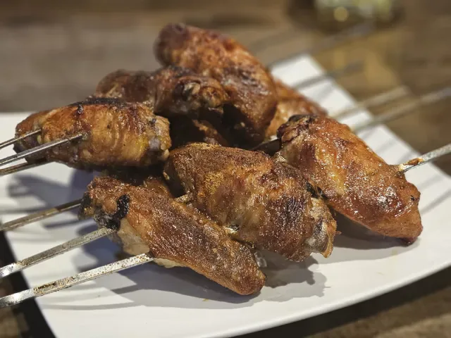 Karlaylisi Restaurant - Uyghur Cuisine