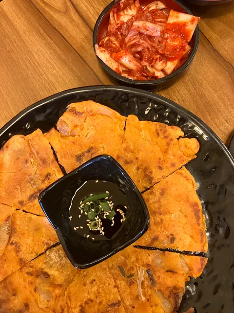 Kimchi & Bab