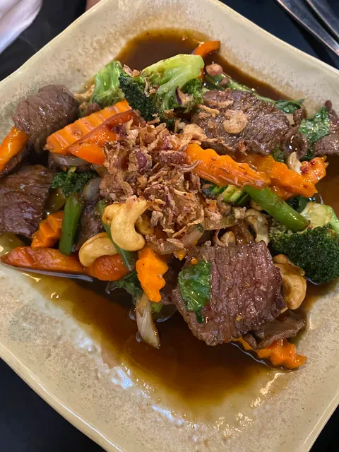 Kin-D Thai Restaurant @Brunswick