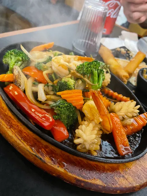 Kin-D Thai Restaurant @Brunswick