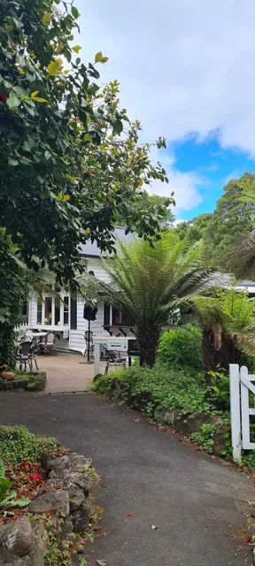 King Henry’s Restaurant