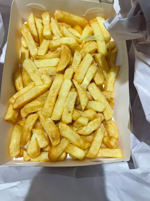 Kingswood drive fish & chips restaurant