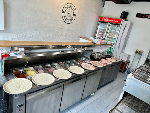 Knead it Pizza Bar
