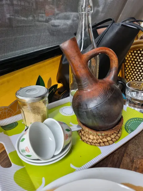 Konjo Cafe & Restaurant