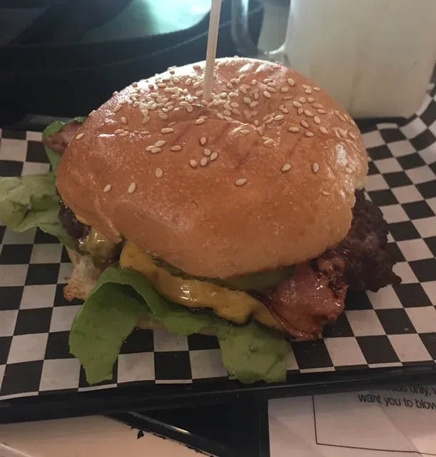 Kustom Burgers Thornbury
