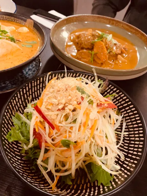 Kwan's Table