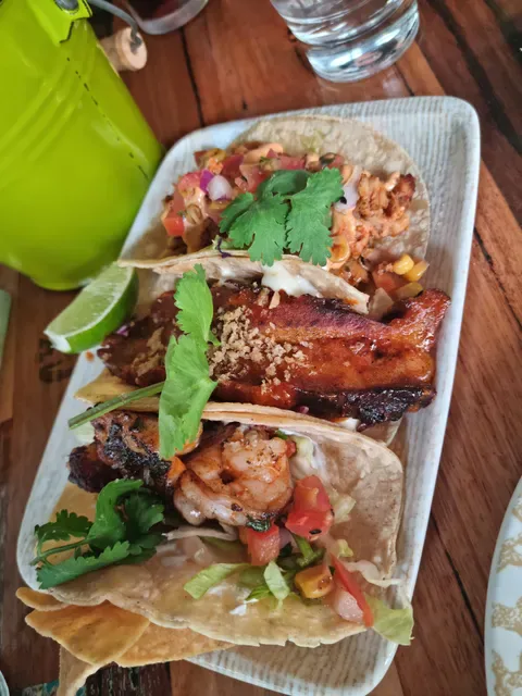 La Cabra Mexican - Hawthorn