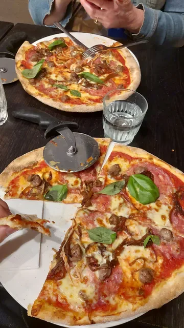 La Camera, Italian Restaurant