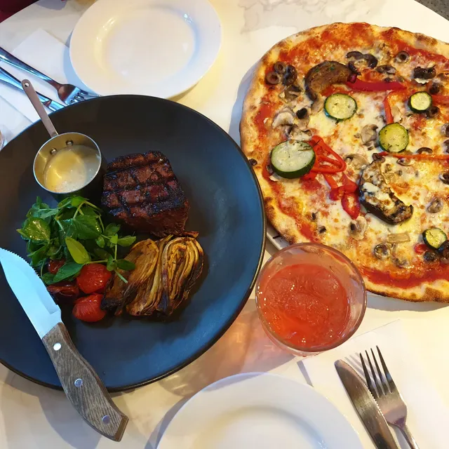 La Camera, Italian Restaurant