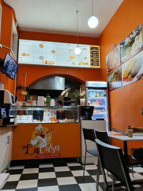 La Casa Pizza & Broaster chicken