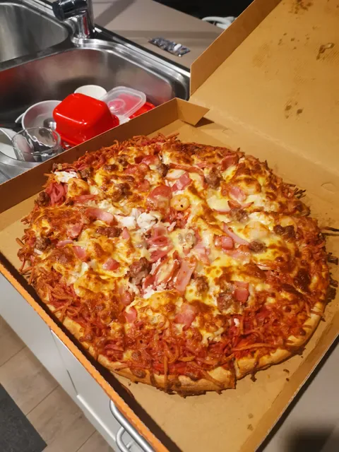 La Lupa Pizza & Pasta