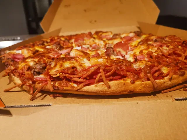 La Lupa Pizza & Pasta