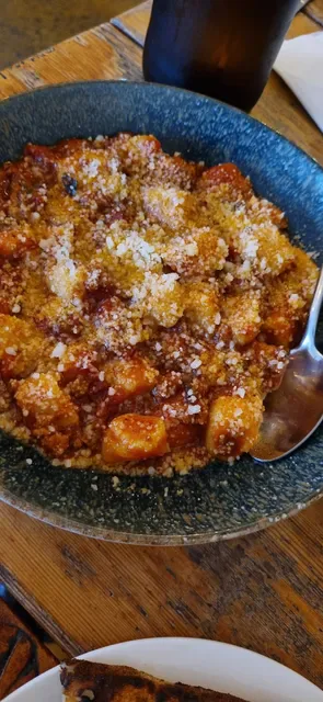La Lupa Romana Pizza e Gnocchi Bar